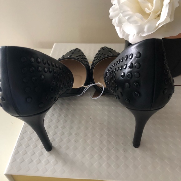 🎀 French Connection Maggie Studded Leather Pumps - Picture 2 of 8
